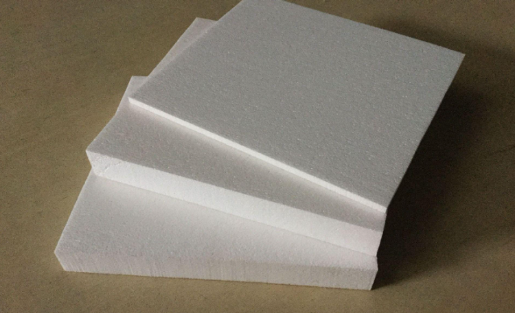 保溫巖棉板和泡沫板哪個(gè)保溫效果好 保溫巖棉板和泡沫板哪個(gè)保溫效果好