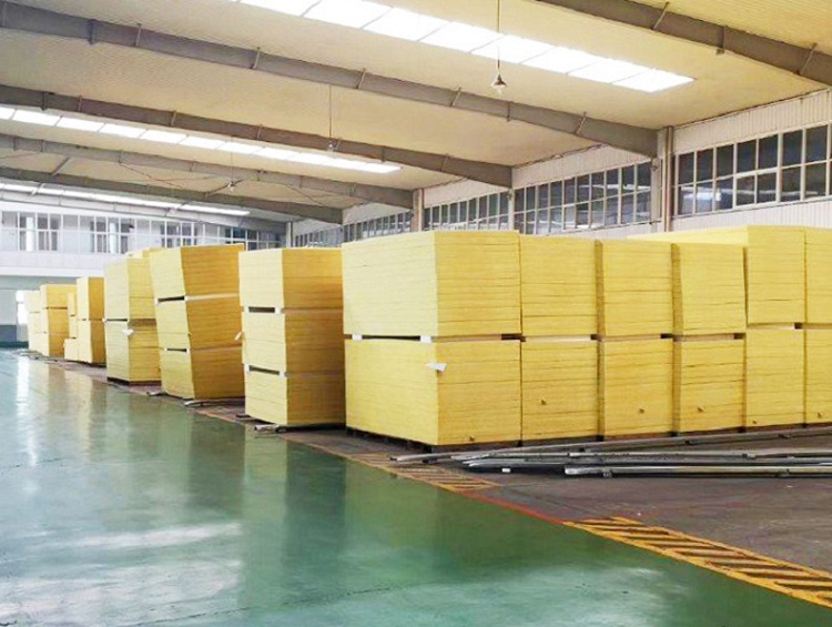 保溫材料廠家:離心玻璃棉是不燃還是難燃 保溫材料廠家:離心玻璃棉是不燃還是難燃