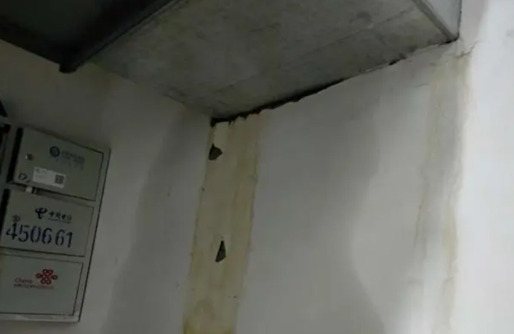 城市軌道交通車站防排煙風管出現(xiàn)凝露滴水分析及解決辦法 城市軌道交通車站防排煙風管出現(xiàn)凝露滴水分析及解決辦法