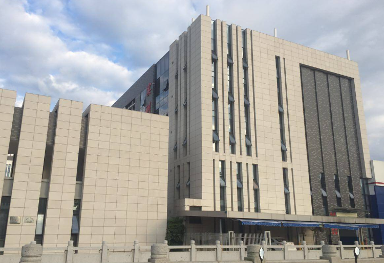 保溫裝飾一體板解決外墻脫落、開裂問題