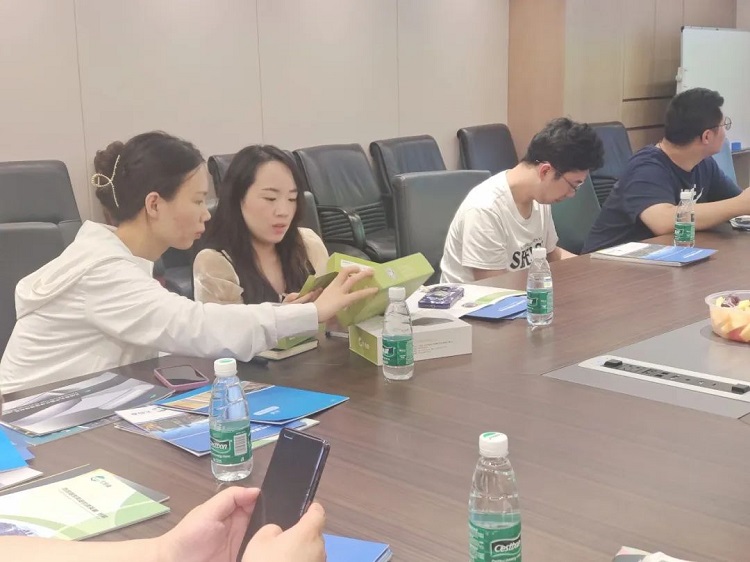 尤特森與深圳機(jī)械設(shè)計(jì)院交流會(huì)畫(huà)上完美句號(hào)