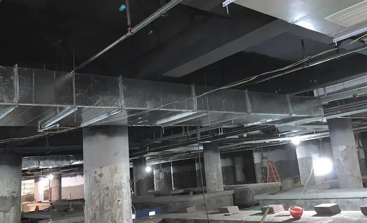 排風(fēng)管保溫材料為橡塑保溫材料與巖棉哪個好呢?