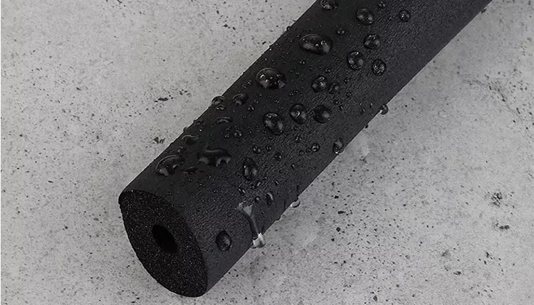 屋面保溫使用橡塑保溫材料的優(yōu)缺點(diǎn)分析