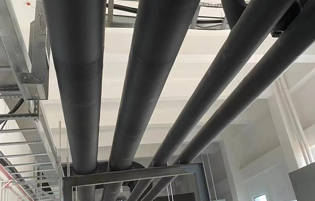 如何有效控制食品工廠冷凝水：橡塑管的應(yīng)用與策略