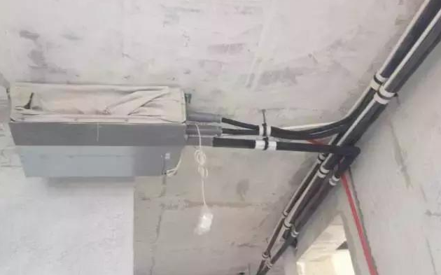 空調(diào)保溫管出現(xiàn)冷凝水如何解決