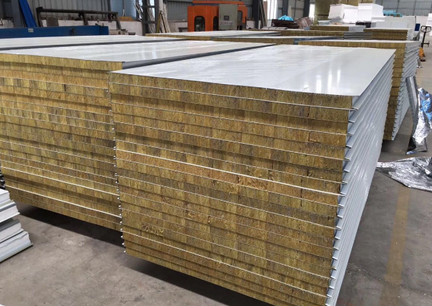 巖棉夾芯板的存放與處理方法 巖棉夾芯板的存放與處理方法