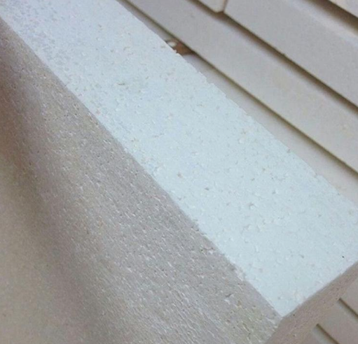 外墻保溫:巖棉板與聚苯板的優(yōu)劣比較 外墻保溫:巖棉板與聚苯板的優(yōu)劣比較