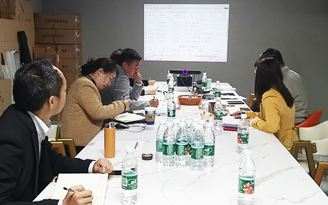 披荊斬棘，勇往直前——尤特森2024年年度總結(jié)會(huì)議&2025年年度經(jīng)營(yíng)會(huì)議圓滿結(jié)束